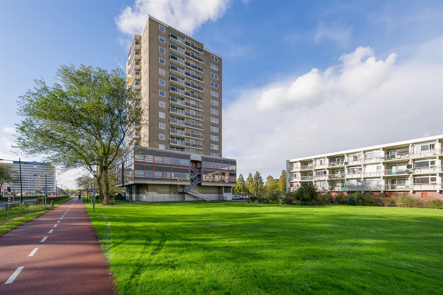 Te Huur 2 Kamer Appartement Robert Kochlaan In Haarlem