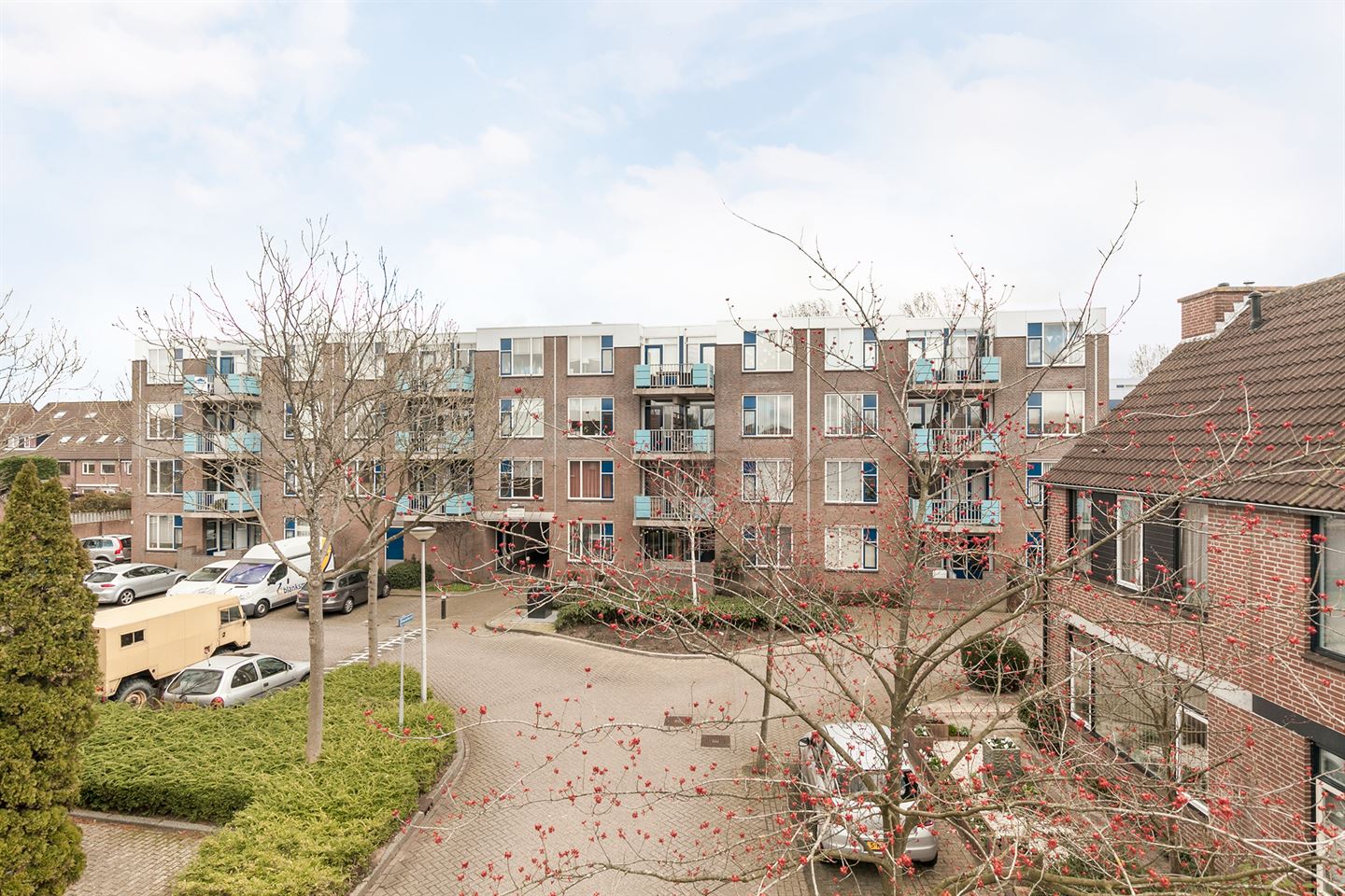 Te Huur 2 Kamer Appartement Eikenhorst In Alphen aan den Rijn